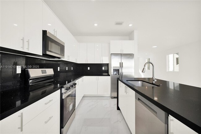 Photo - 22535 SW 125th Ave