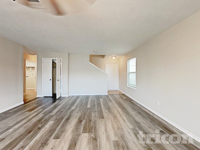 Photo - 9215 Dewberry Blossom Ln