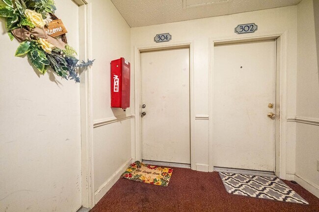 Photo - 1320 Park Glen Dr Condo