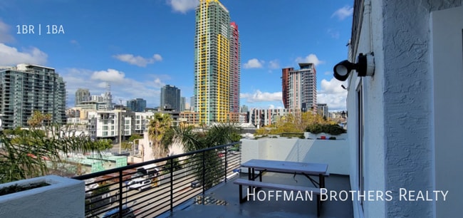 Photo - 227 16th St Unidad 305 Rental