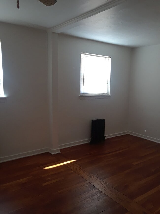 Photo - 1000 Hartman St Unit 5