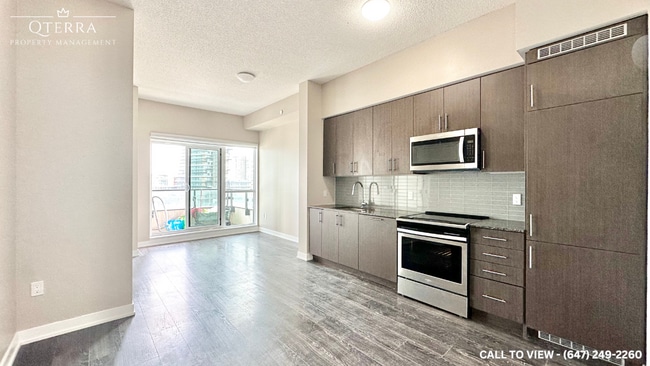 Building Photo - 4055 Parkside Village Dr Unit 724-4055 Parkside Village