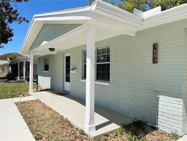 Photo - 7553 Cumber Dr