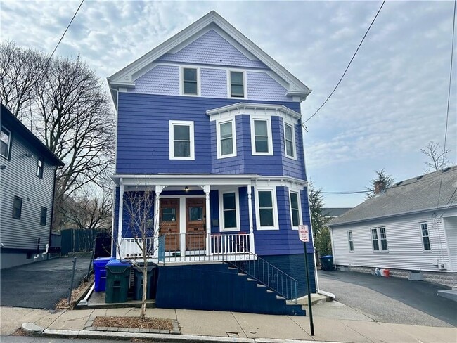 Building Photo - 37 Evergreen St Unit 1