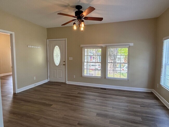 Photo - Great 3 Bedroom home near UNCG!