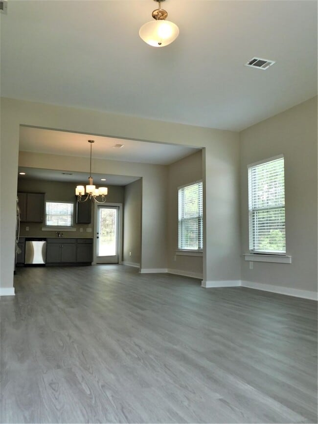 Photo - Home for rent in Brookwood, AL.... Available to View Now!!!