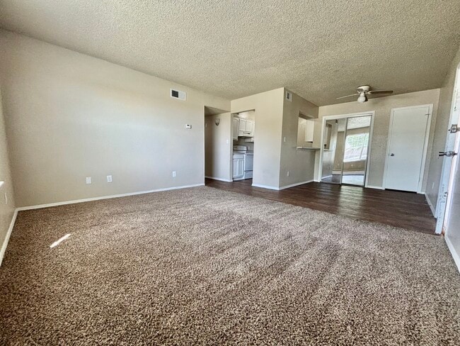 Building Photo - Pine Terrace Rental