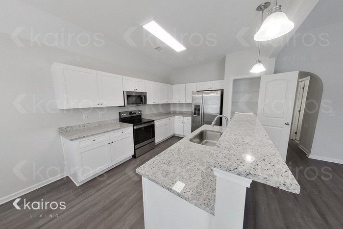 Photo - 782 Heather Dr