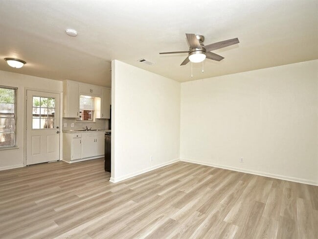 Photo - 7601 Tisdale Dr