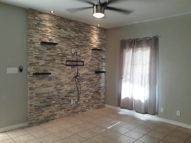 Photo - 9804 Cantera Ct Unit 5