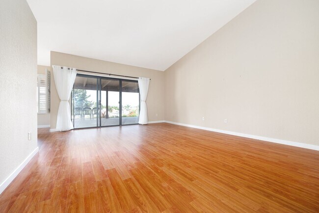 Photo - Spacious Updated Home in Guajome with HUGE...