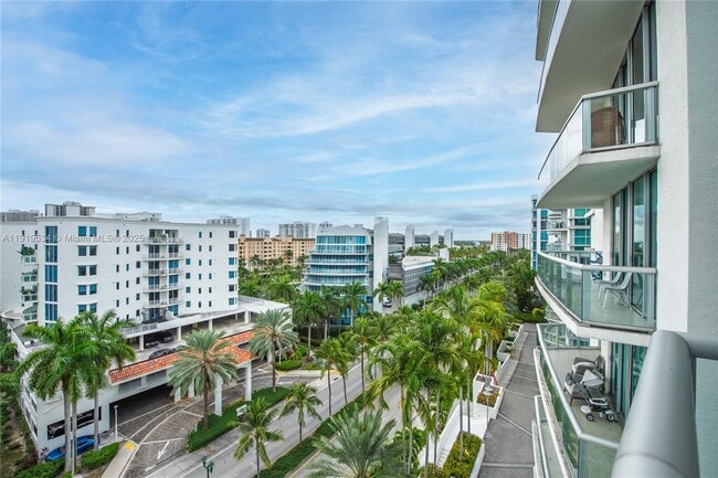 Photo - 3131 NE 188th St Unit 2-909