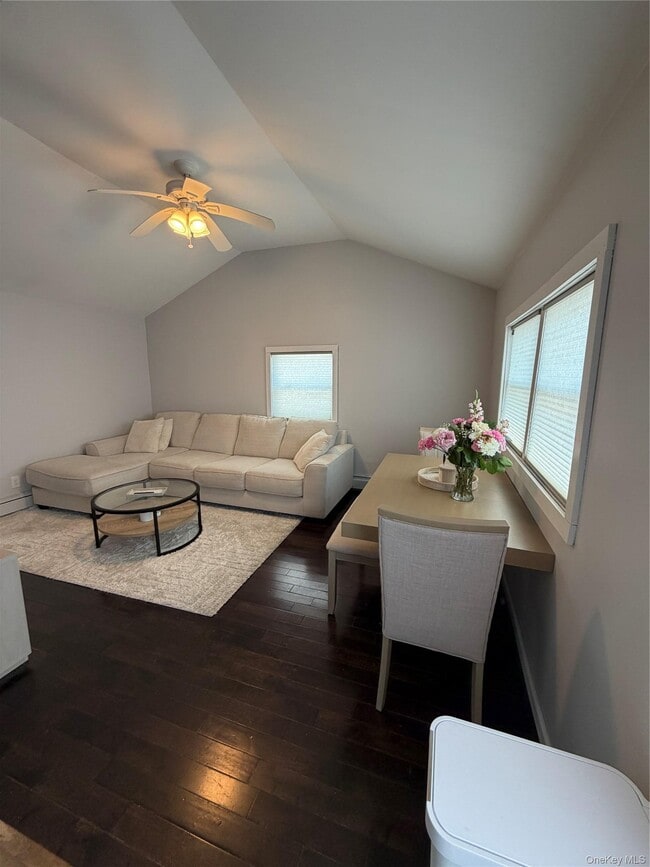 Photo - 79 Radcliffe Rd