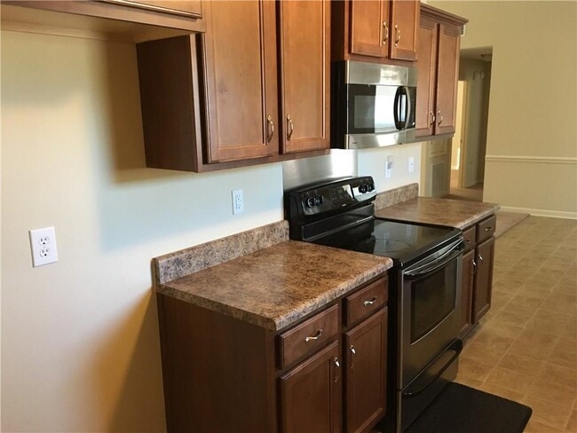 Photo - 9472 Fox Ct W