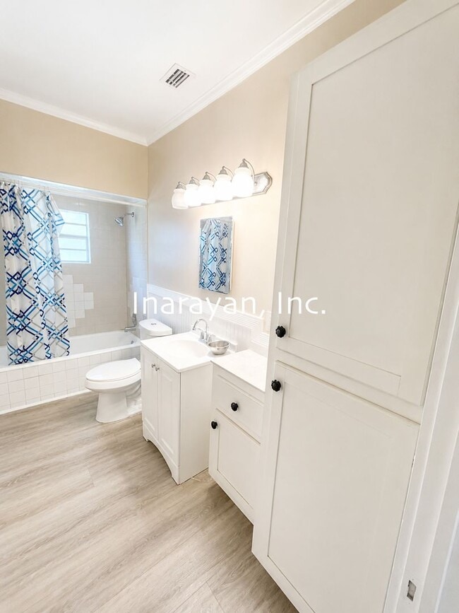 Photo - Newly remodeled 2/1 home- AVAILABLE
