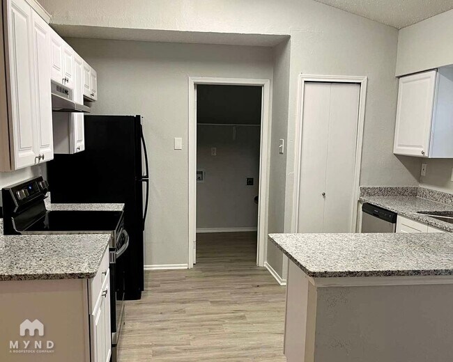 Photo - 9511 Rutherglen Dr