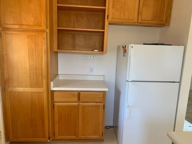 Photo - One Bedroom, Stand alone apartment on priv...