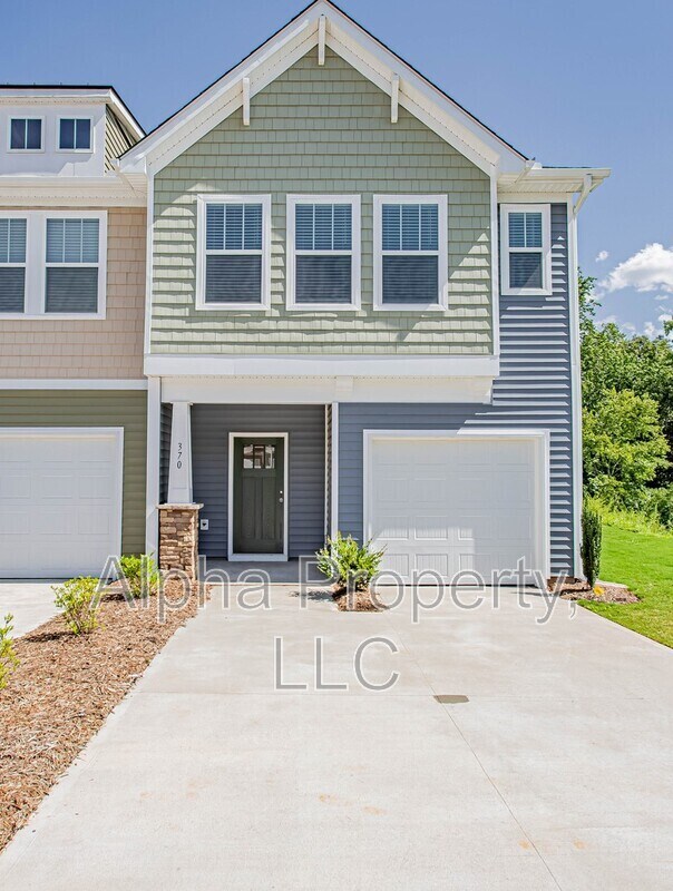 Photo - 370 Hague Dr Townhome