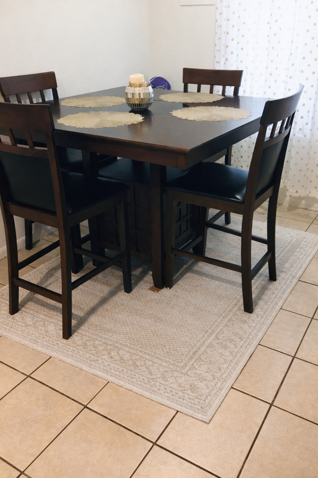 Photo - 219 W 4th St