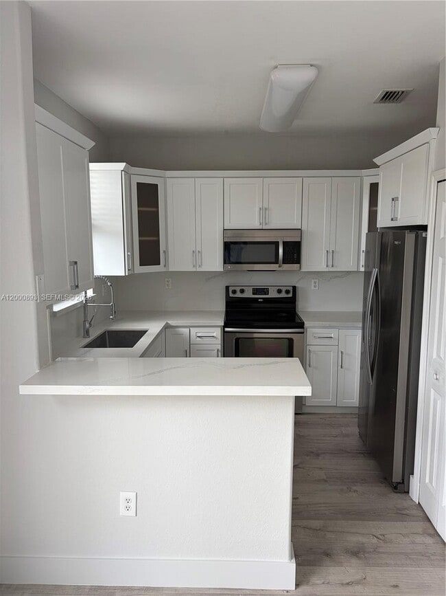 Photo - 10947 NW 79th St