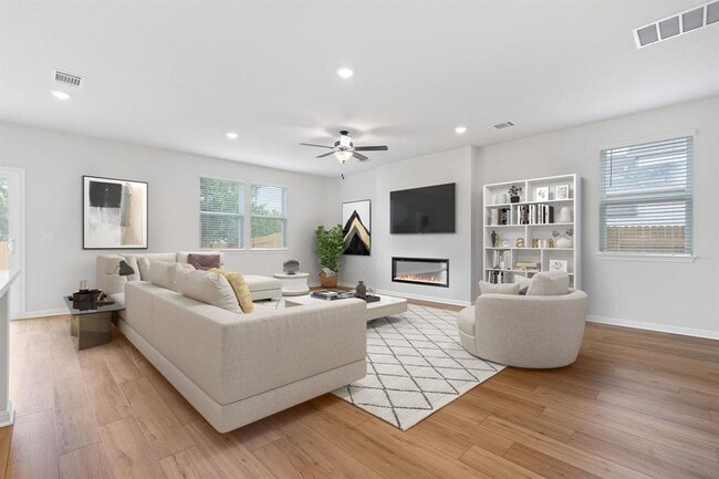 Photo - 7916 Andravida Dr