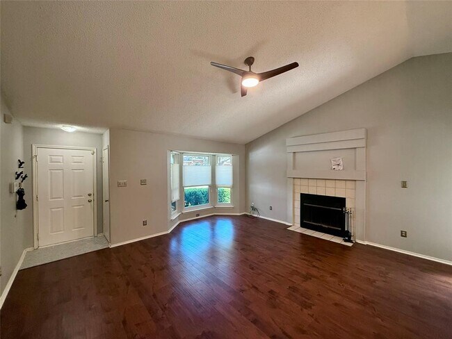 Photo - 2305 Rick Whinery Dr