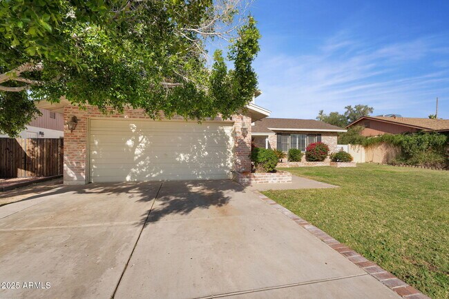 Photo - 2542 W Nopal Ave