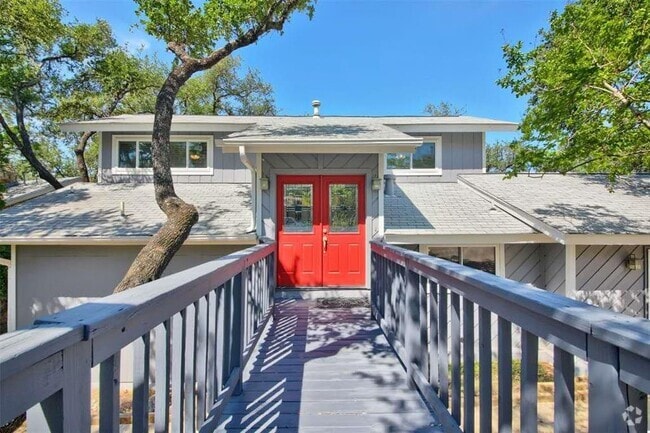 Building Photo - 11510 Oak Knoll Dr Rental
