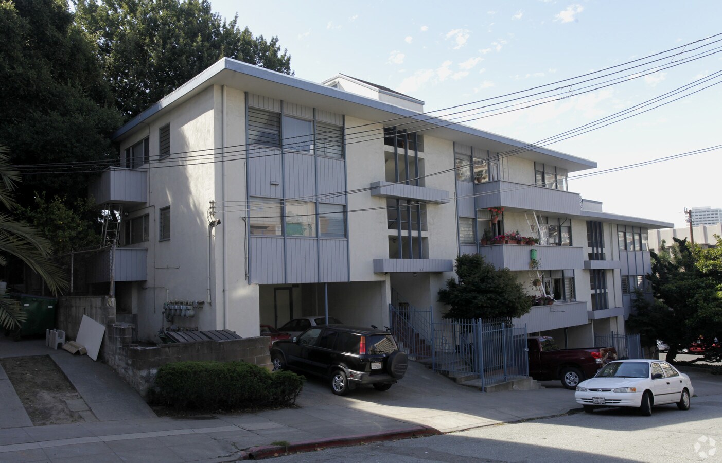 Photo - 168 Montecito Ave Apartments