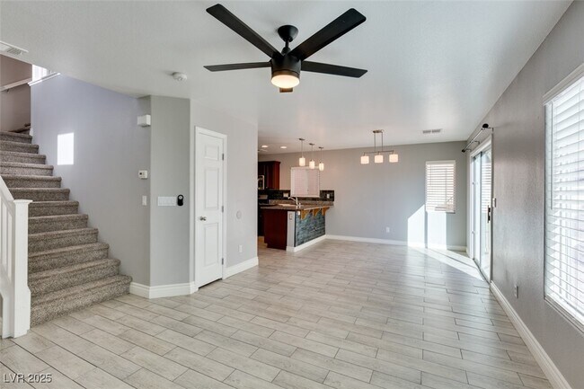 Photo - 5660 N Balsam St