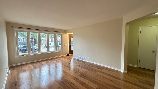 Photo - 7520 W Carmen Ave