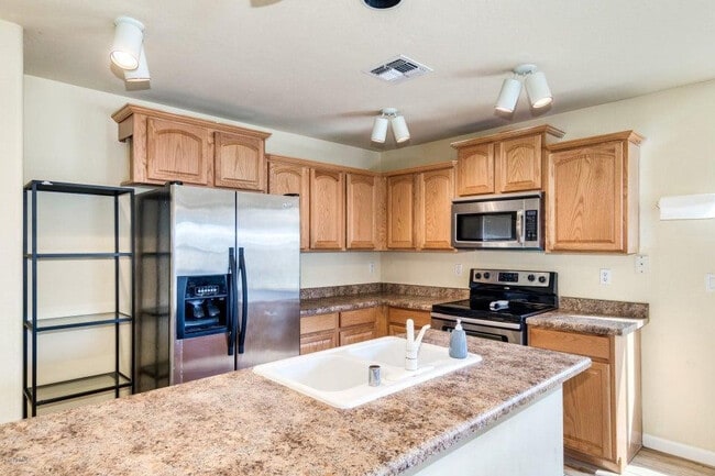 Photo - 11591 W Cheryl Dr