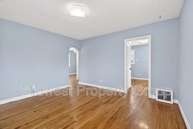 Photo - 7711 Brocton Ct