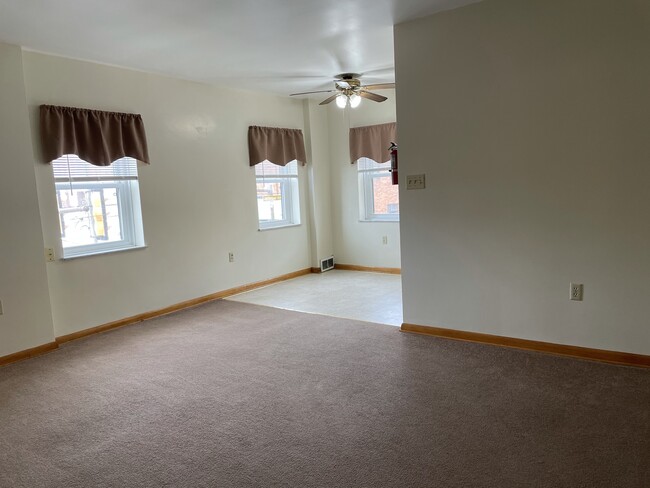 Living Room - 63 W Pike St Unit Apt #2