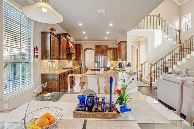 Photo - 1001 Vineyard Dr