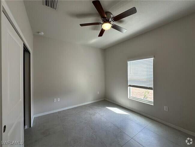 Building Photo - 3421 W Gator Cir Rental