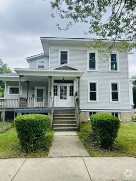 Building Photo - 302 N Farragut St Rental