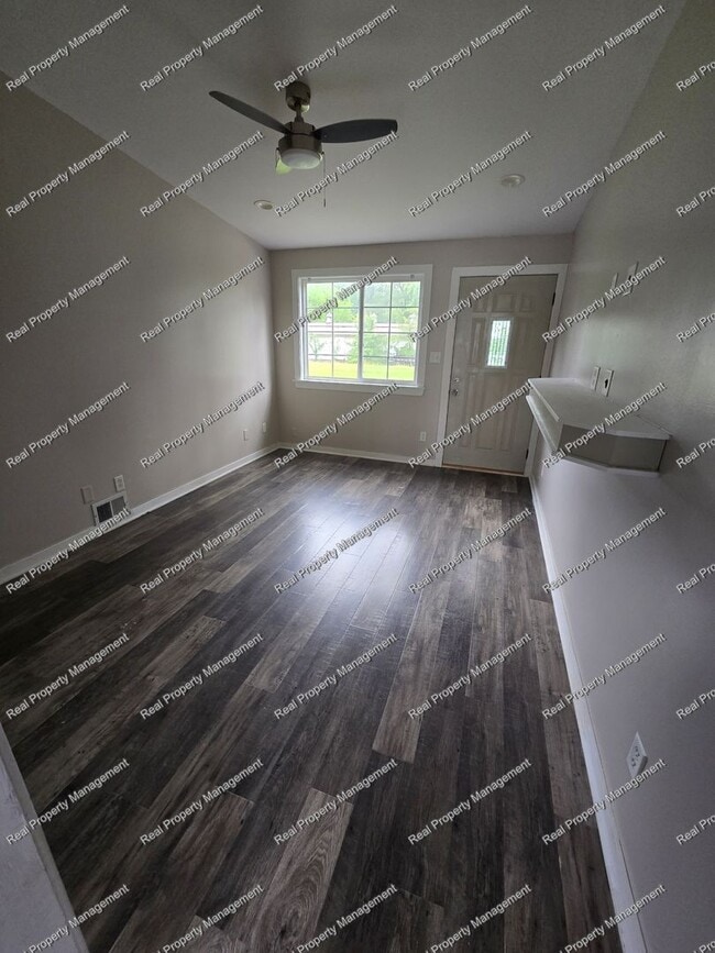 Photo - 2 Bedroom Duplex W/ Basement & Garage