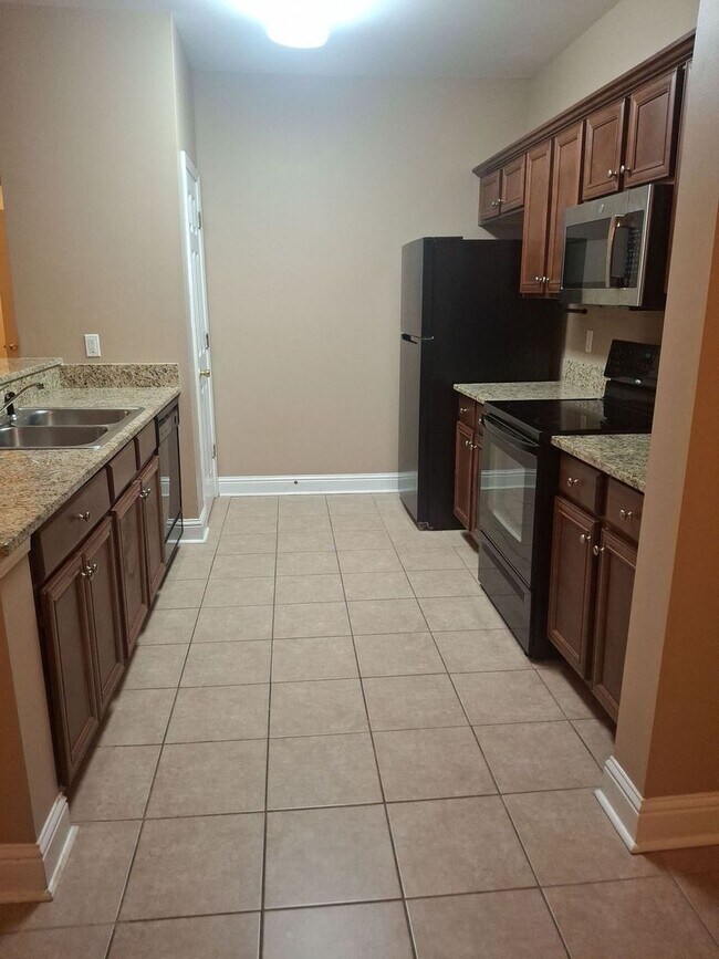 Photo - Town Creek Condo - Available Now!