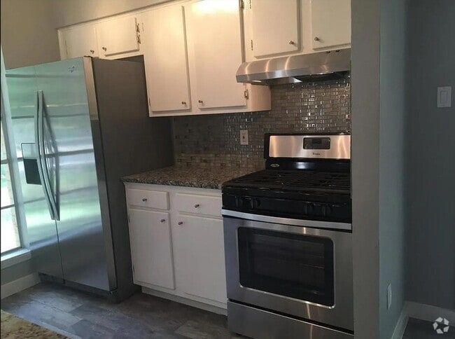 Building Photo - 4604 Brown Bark Pl Unit B Rental