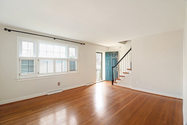 Photo - Dreamy 4 Bed, 2 Bath Cape Cod in Sauer's Garden Available Now!