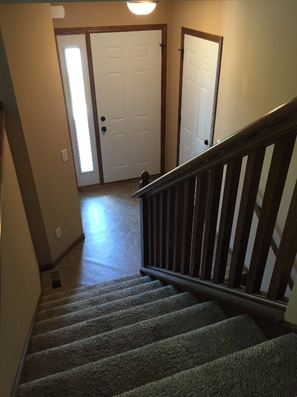 Photo - 1061 Taft St S