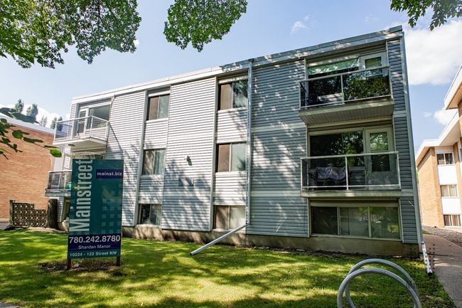 Building Photo - Shardan Manor