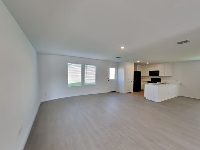 Photo - NEW CONSTRUCTION! NEVER BEEN LIVED IN!