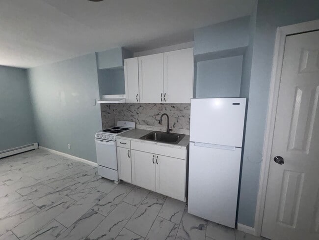 Photo - 702-704-704 Fifth Ave Unit D1