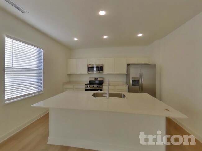 Photo - 11815 Moorfield Ln