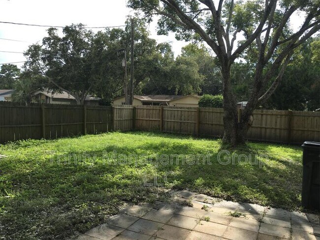 Photo - 7826 Bolam Ave
