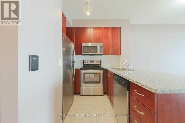 Photo - 339 Rathburn Rd W Unit 2207
