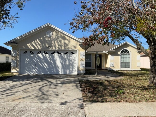 Building Photo - 3308 Abbeyfield Dr E