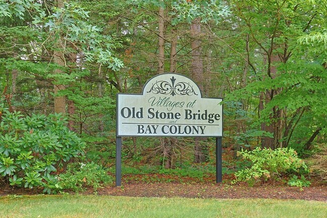 1301 Old Bridge Ln